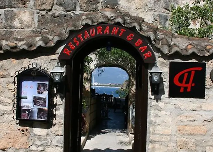 Hotel Afflon Old Marin