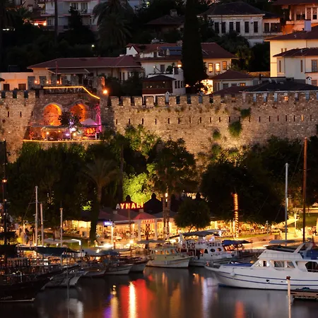 Afflon Old Marin Ξενοδοχείο 3*